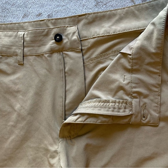 Magellan Outdoors Classic Fit Moisture Wicking Men's Tan Pants - Picture 9 of 12